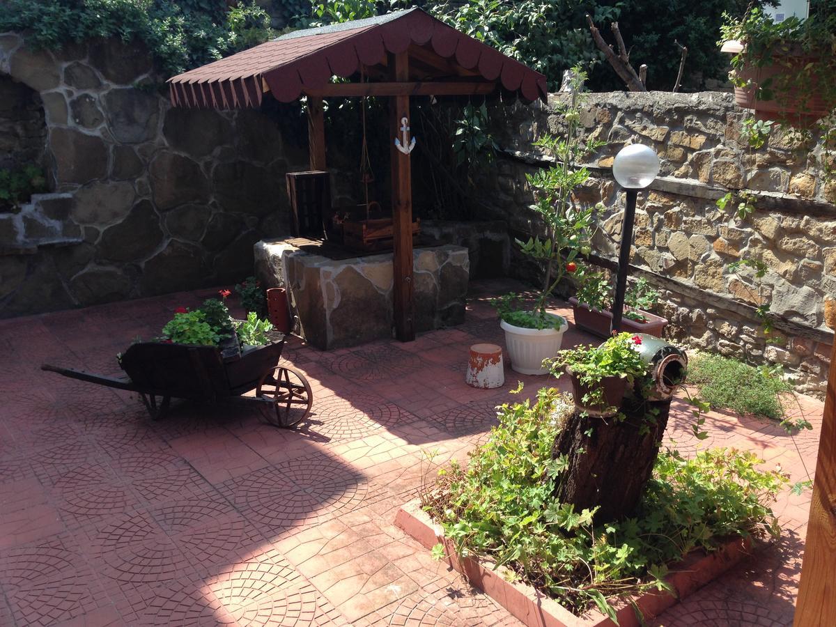 Hotel Bilyana 로베치 외부 사진