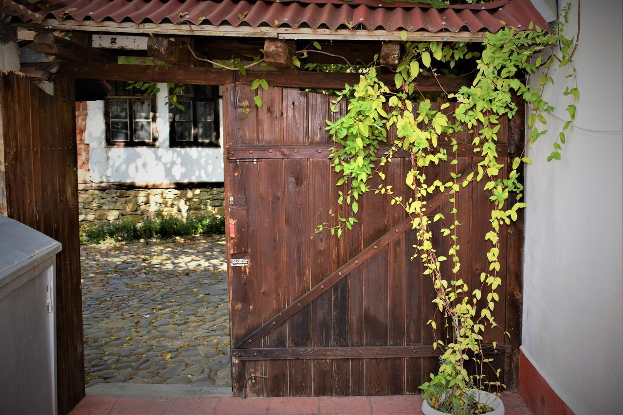 Hotel Bilyana 로베치 외부 사진