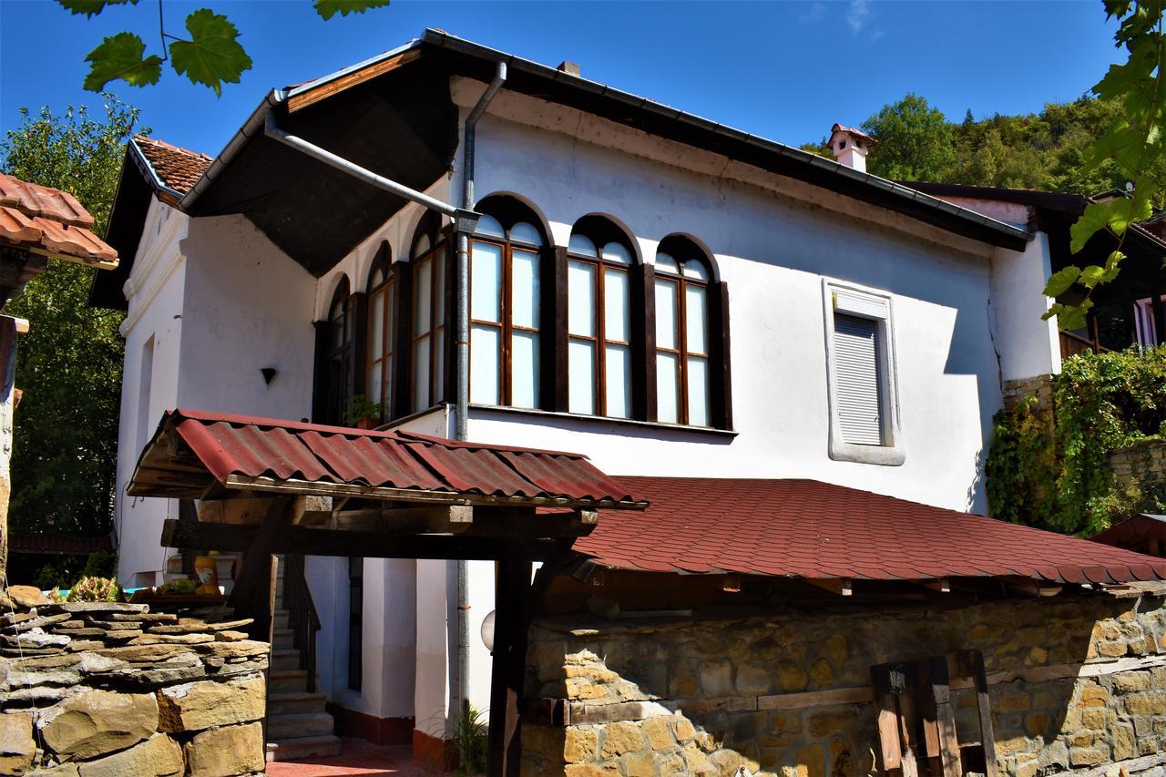 Hotel Bilyana 로베치 외부 사진