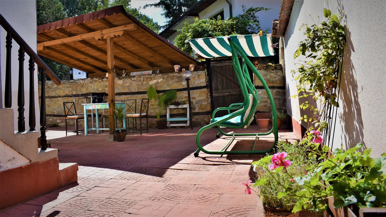 Hotel Bilyana 로베치 외부 사진